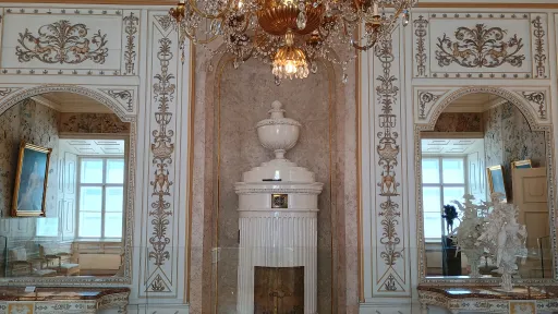 Tiled stove and chandelier, so called bedroom of the princess, Esterh&aacute;zy palace