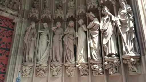 Foolish virgins at the southern portal of Saint-Pierre-le-Jeune, Strasbourg