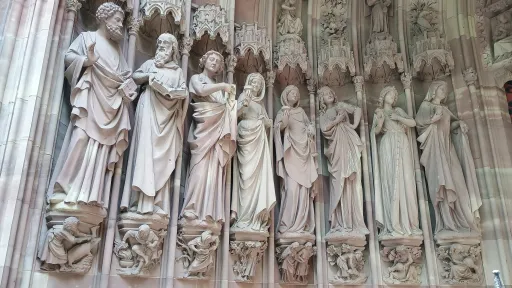 Wise virgins at the southern portal of Saint-Pierre-le-Jeune, Strasbourg