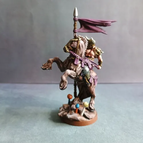 HoMM 3 Dungeon Might hero
