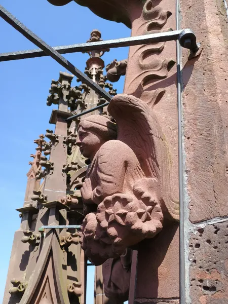 Angel, Basel cathedral towers