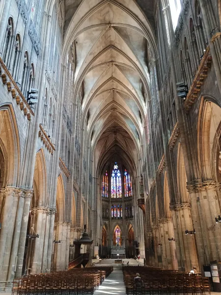 Nave, Metz cathedral