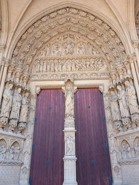 Decorations on the western portal of Metz cathedral