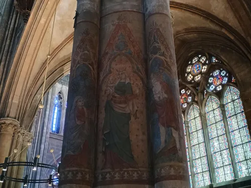 Painted columns, Metz cathedral