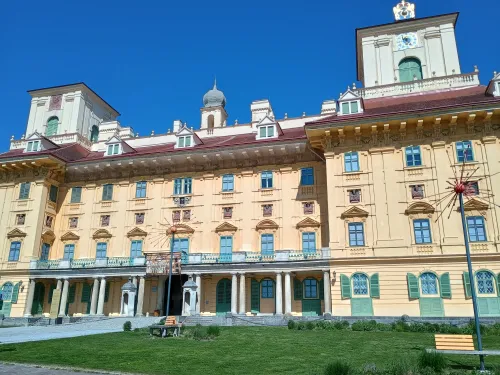 Eisenstadt, Schloss Esterh&aacute;zy Fassade
