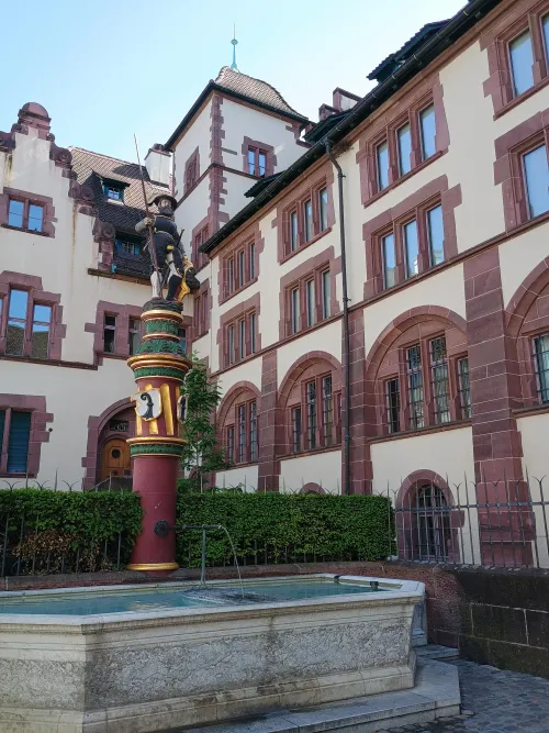 Fountain with Landsknecht, Basel