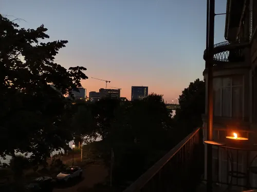 Sonnenuntergang auf dem Balkon, Basel