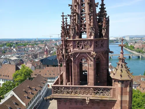 Blick vom Sankt Martins Turm zum Sankt Georgs Turm, Basler M&uuml;nster