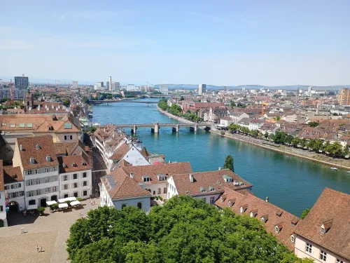Blick &uuml;ber Basel von den T&uuml;rmen des M&uuml;nsters
