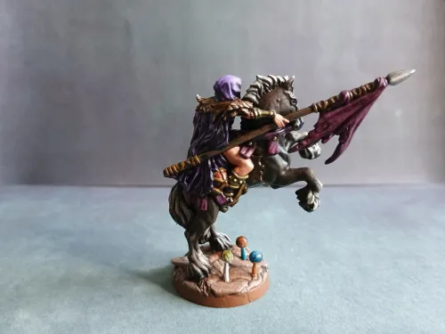 HoMM 3 Dungeon Magic hero, right side